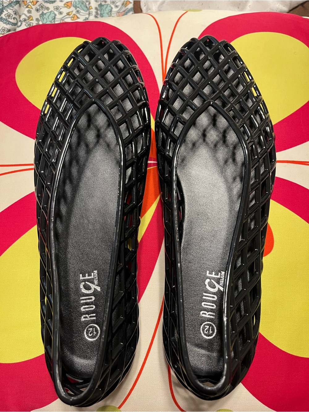 Rouge Helium Black Lattice Slip-On Flats jelly flats